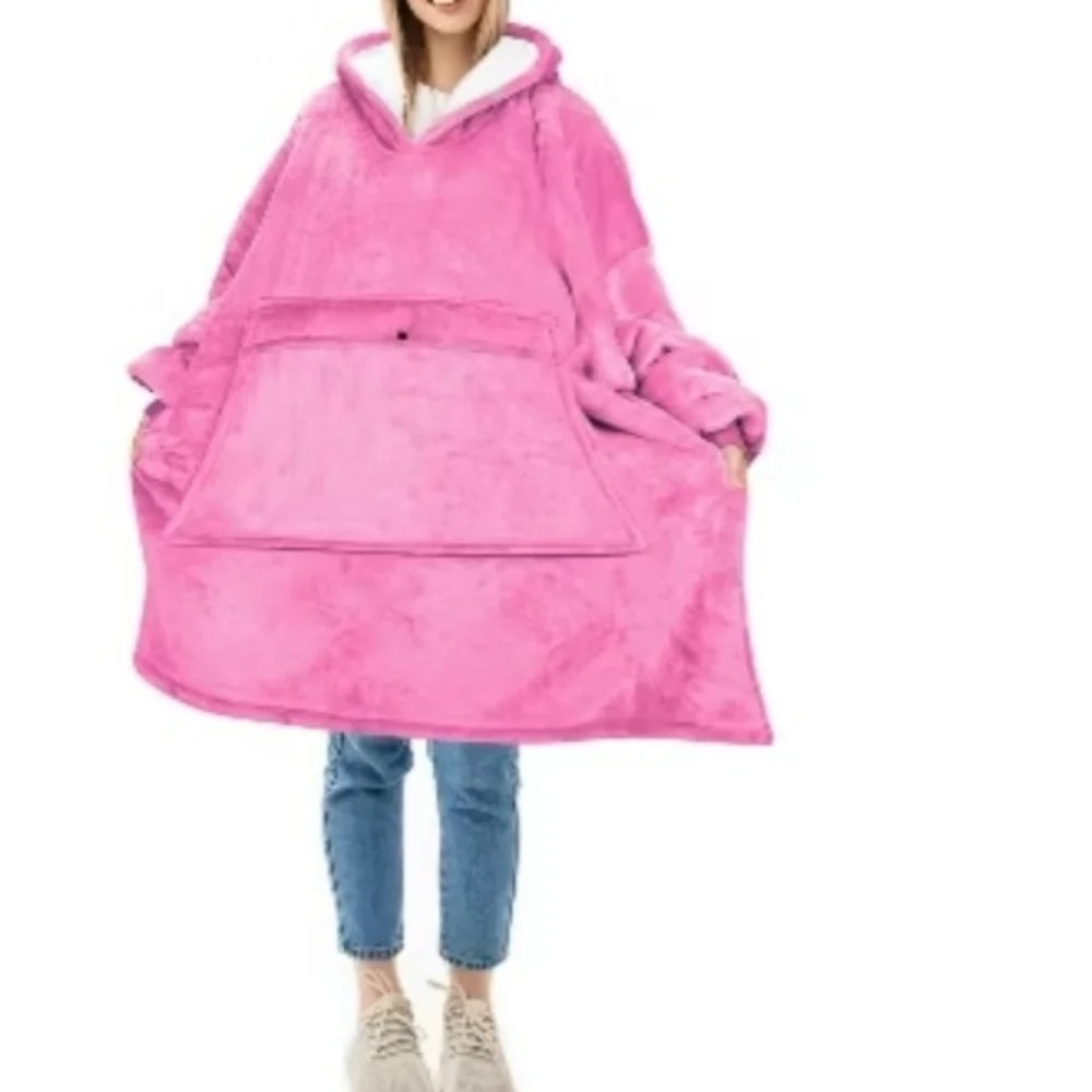 New Pink Hooded Blanket - Picture 2 of 8